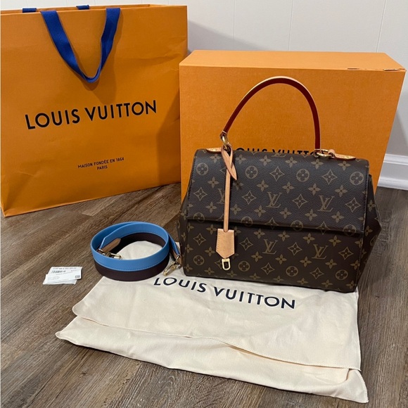 ☀️Louis Vuitton Cluny MM - Picture 9 of 9
